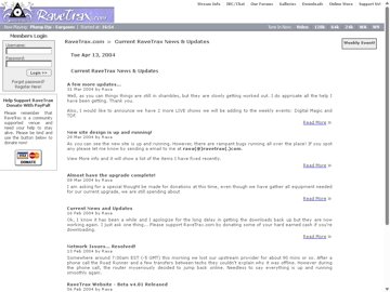 Screenshot of RaveTrax.com in 2004